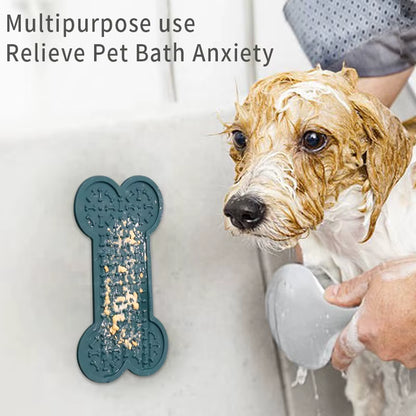 Customized Silicone Pet Lick Pad and Dog Distraction Device Keep the Dog Comfortable and Funny in the Bath Time