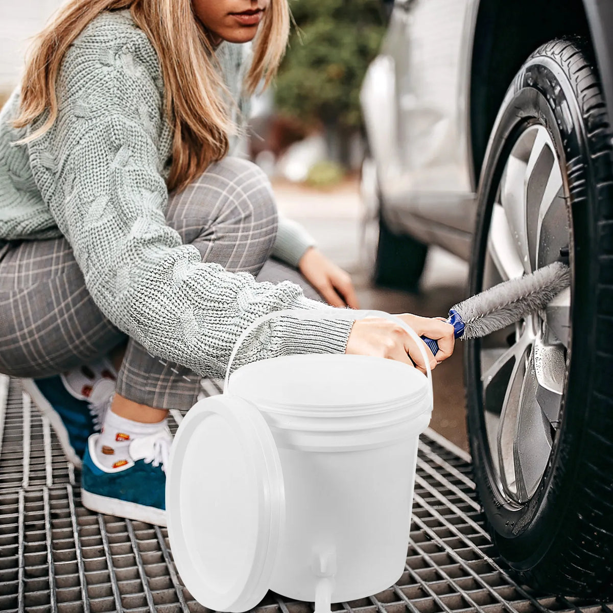10L Water Tank with Faucet for Camping Travel Outdoor Use Heavy Duty Portable Water Storage Container Large Capacity Bucket